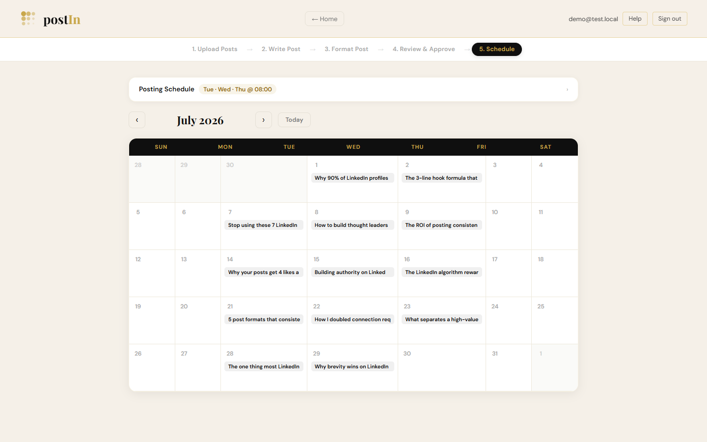 PostIn scheduling calendar — assign posts to dates for auto-publishing